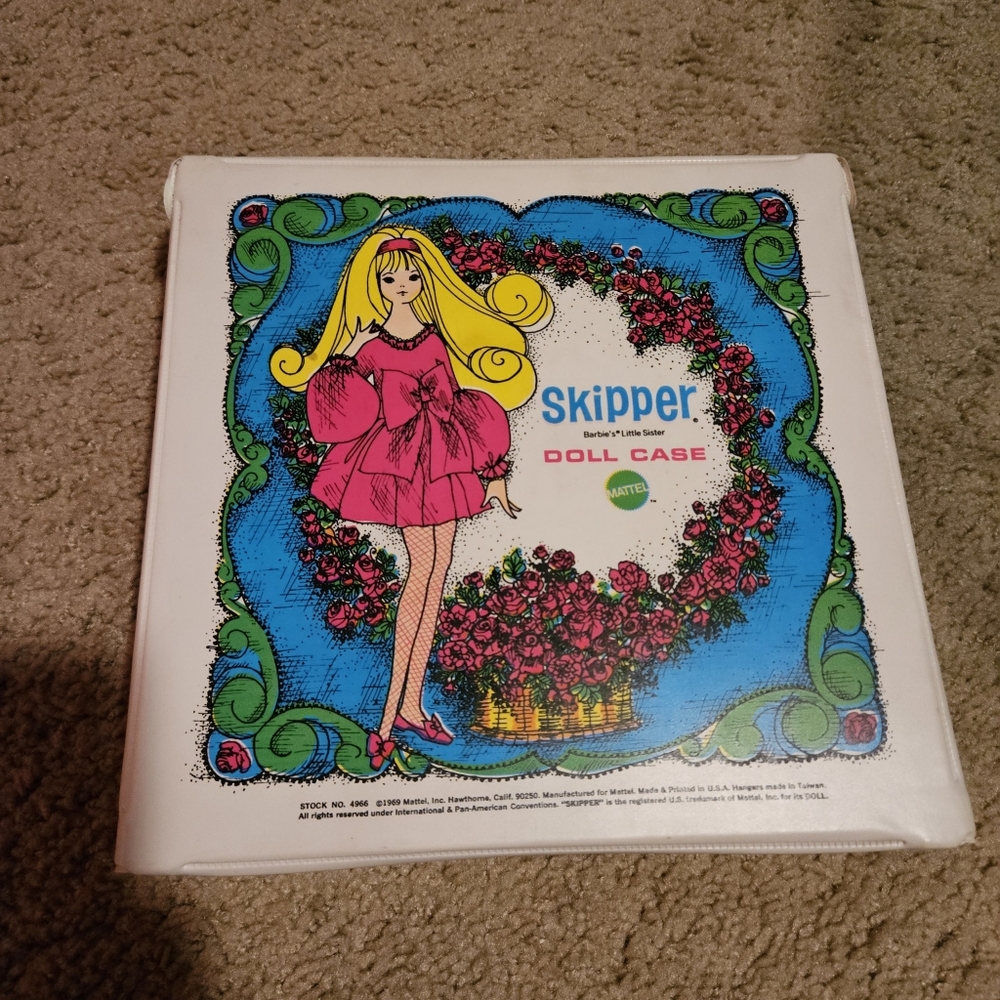 Vintage 1969 Skipper (Barbie's Little Sister) Doll Case